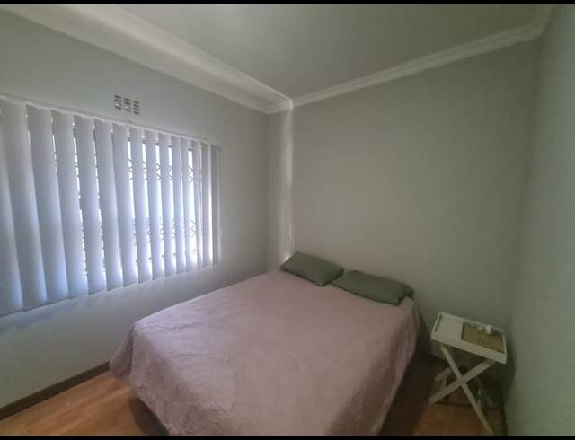 2 BEDROOM PROPERTY TO RENT IN BLUFF